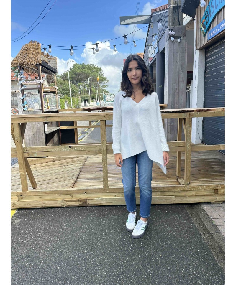 Pull oversize femme Peggy – Col V en...